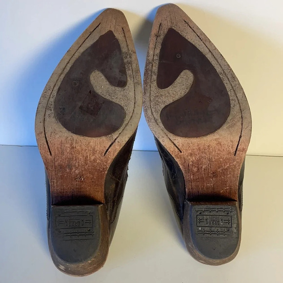 Corral Distressed Women's slip-on boots Size 6 - Picture 11 of 13